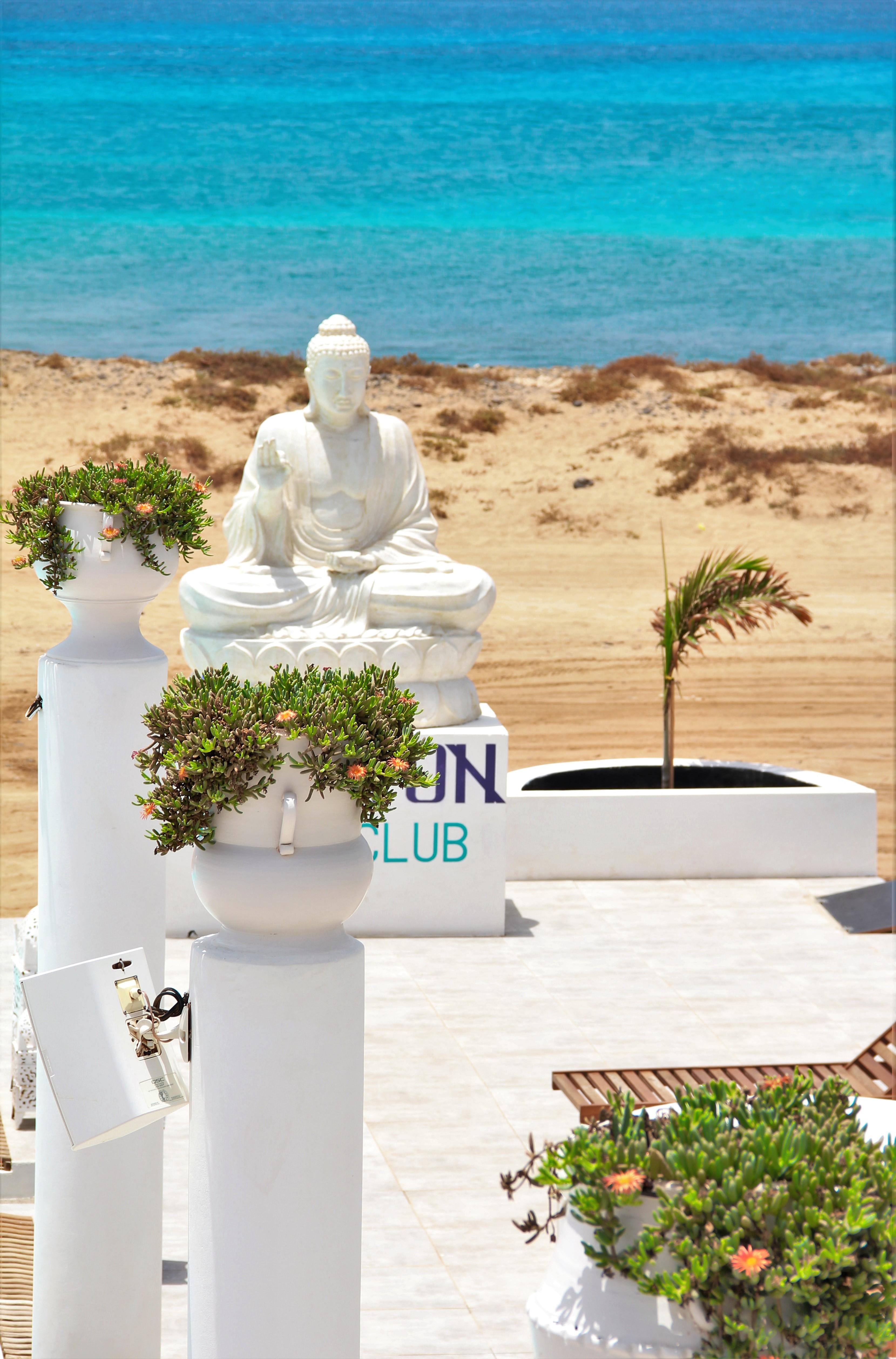 Hotel Livvo Budha Beach 산타 마리아 외부 사진