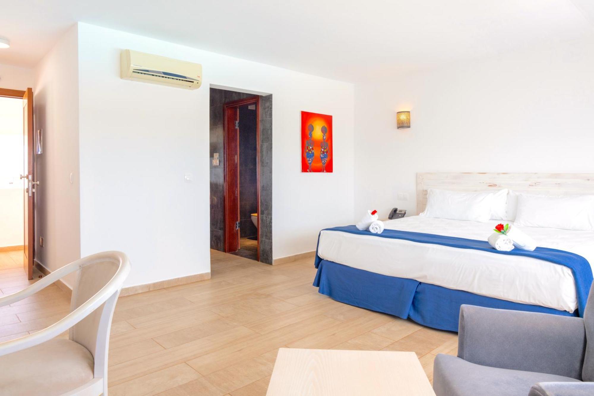 Hotel Livvo Budha Beach 산타 마리아 외부 사진