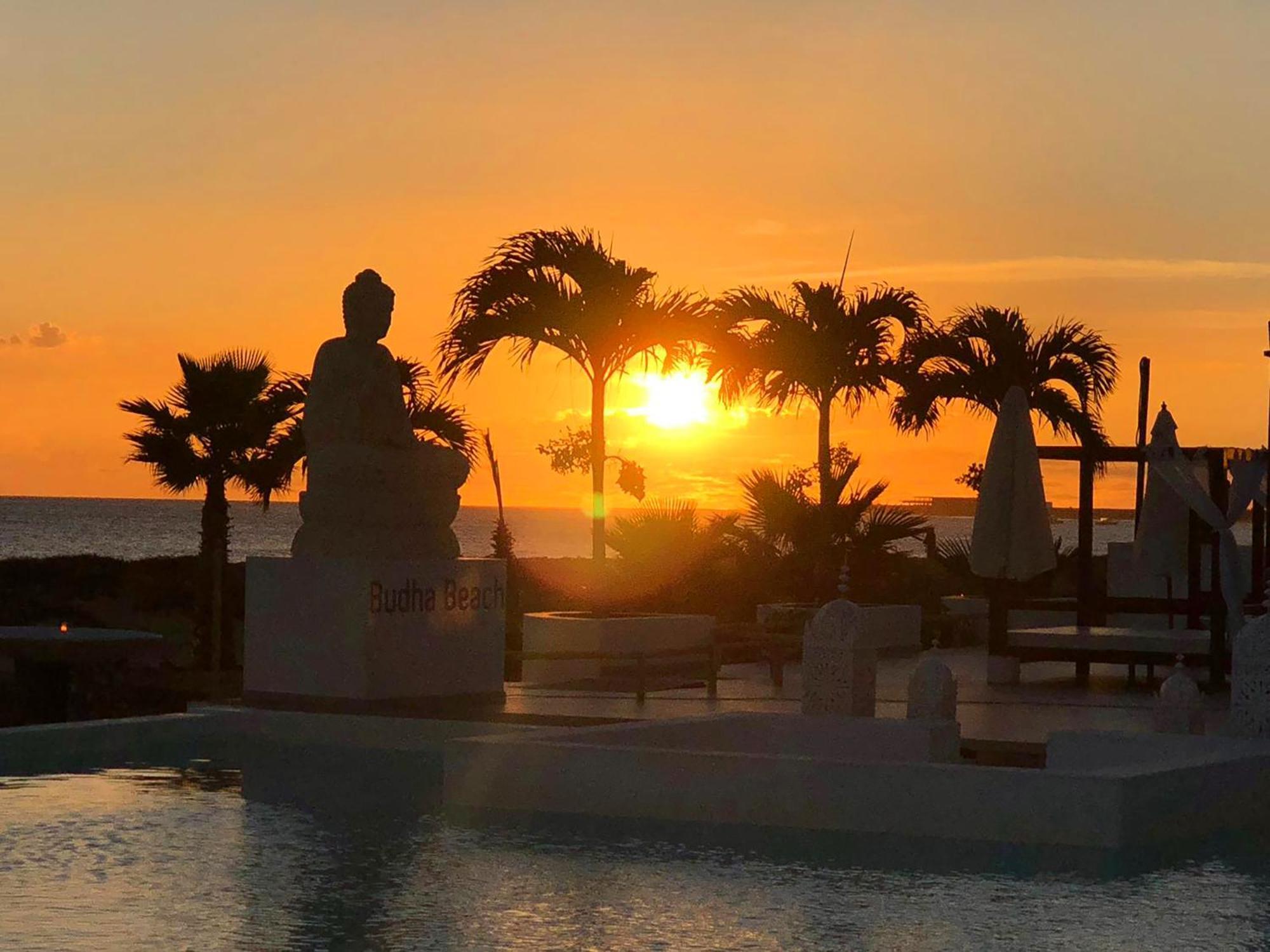 Hotel Livvo Budha Beach 산타 마리아 외부 사진