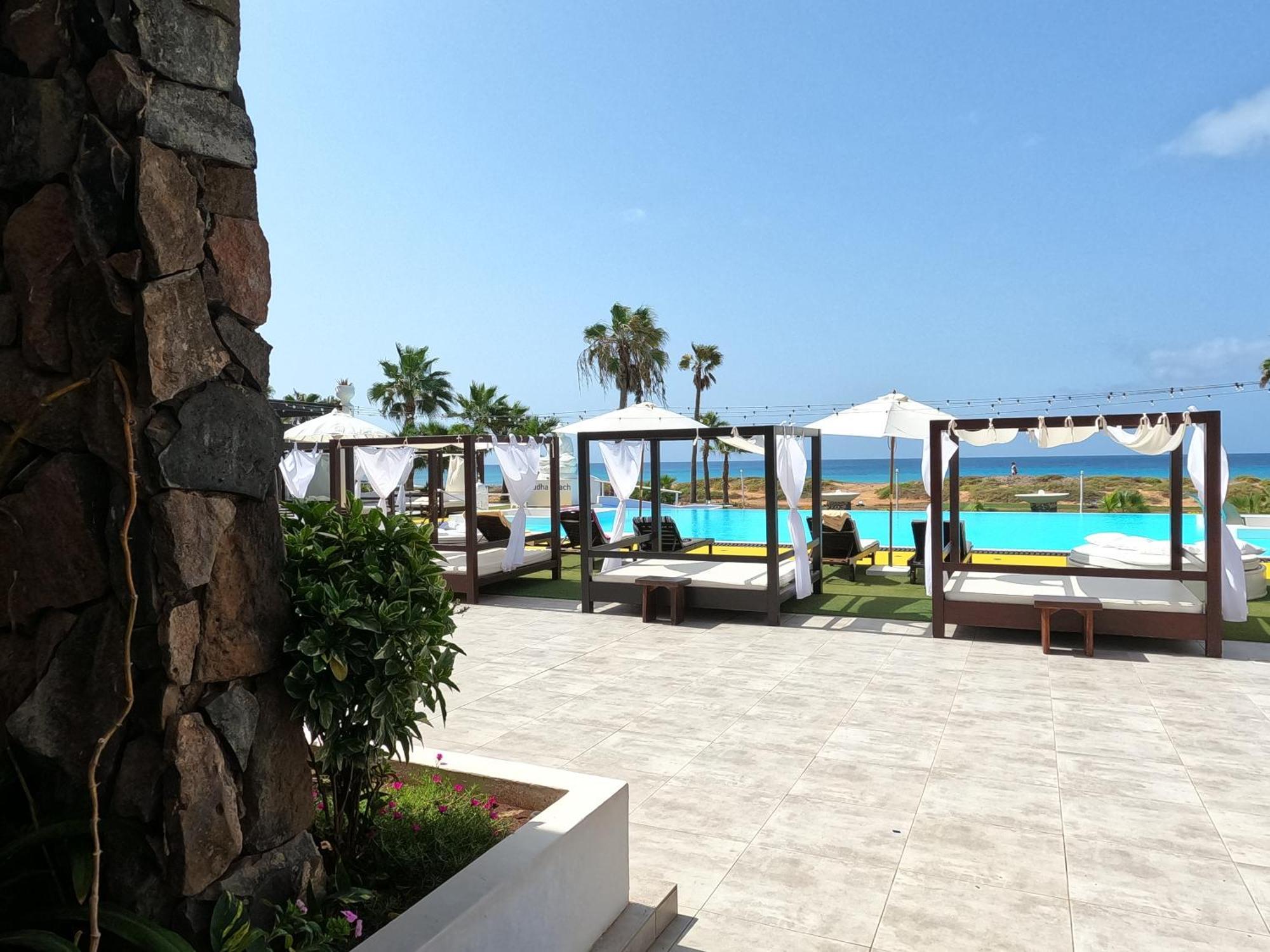 Hotel Livvo Budha Beach 산타 마리아 외부 사진
